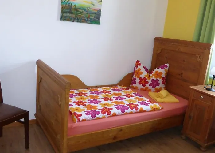 Gutendorf Apartment *